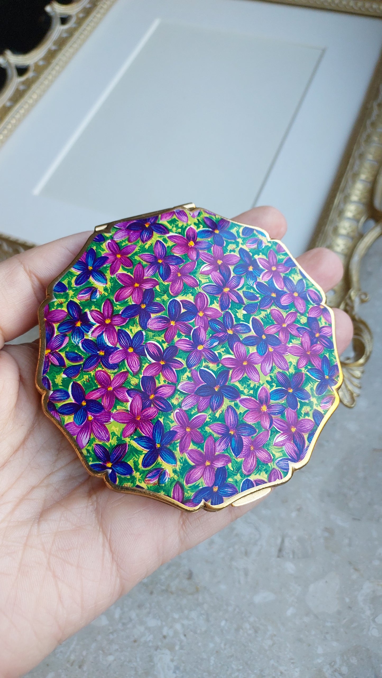 Puderniczka Stratton made in England