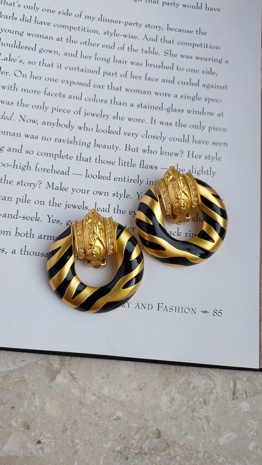 Klipsy Elizabeth Taylor for Avon "Zebra Stripe Collection "1993r