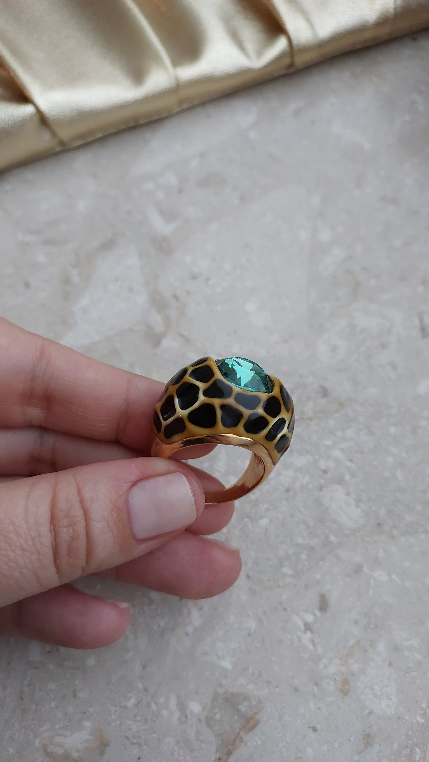 Pierścionek KJK w dużym rozmiarze — 22–22,5