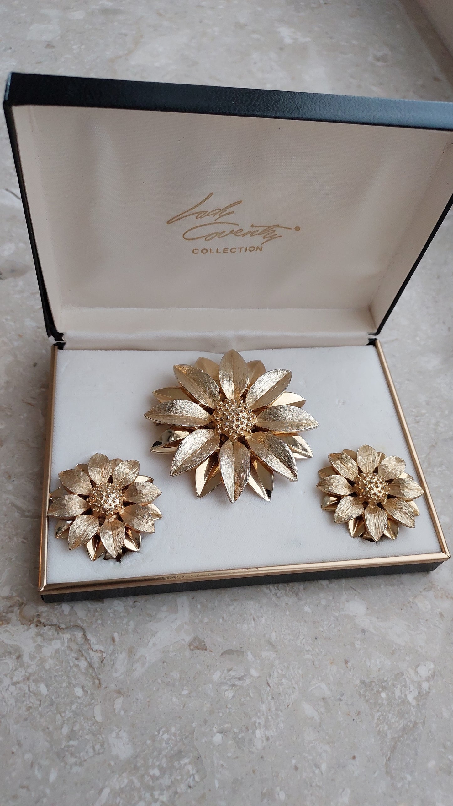 Zestaw Sarah Coventry z lat 70-tych