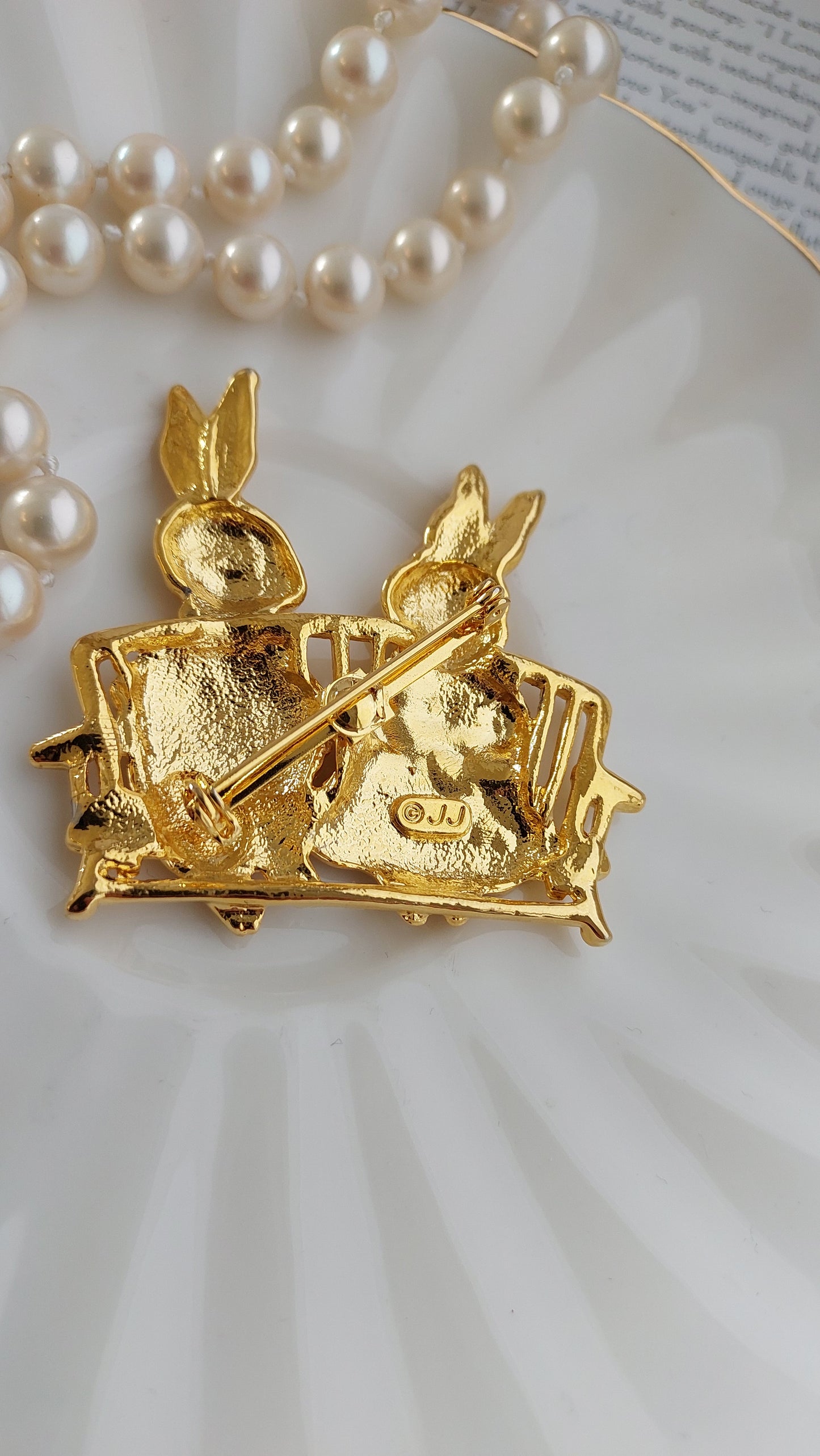 Broszka Jonette Jewelry