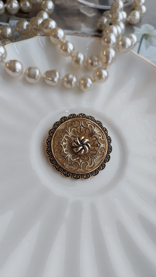 Dress clip W. Germany